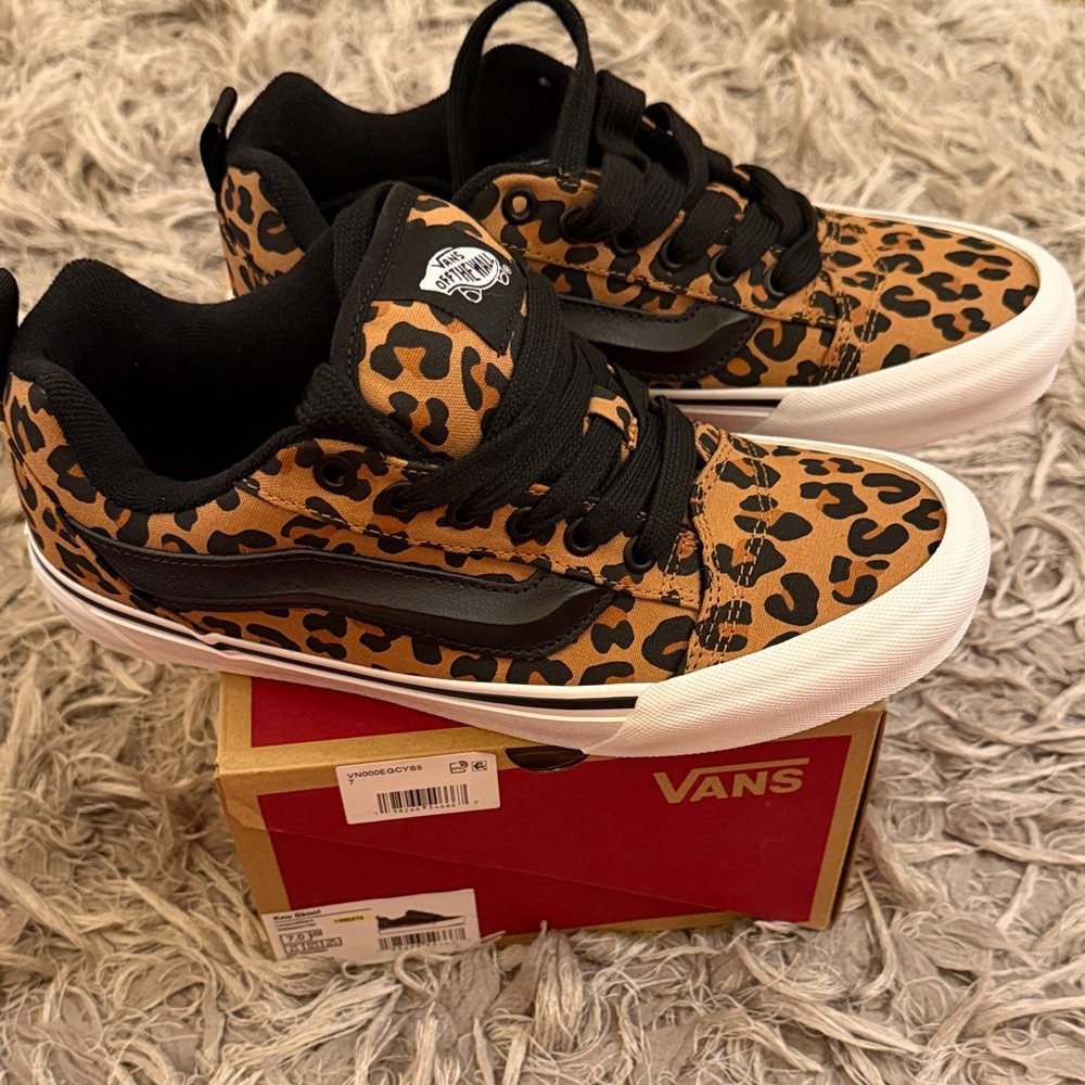 Vans Knu Skool Leopard Sneakers